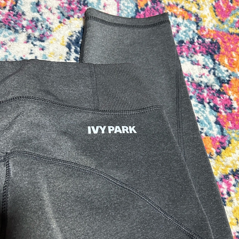 IVY PARK | XS Beyoncé High Sculped Compression Leggings